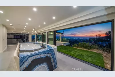 1001 Via Alta, Burbank, CA 91501 - Photo 1