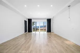 1001 Via Alta, Burbank, CA 91501 - Photo 9