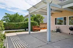 11856 Porter Valley Dr, Porter Ranch, CA 91326 - Photo 55