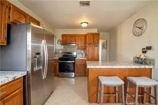 12560 Mineola, Pacoima, CA 91331 - Photo 15