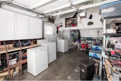 18813 Cantlay St, Reseda, CA 91335 - Photo 13