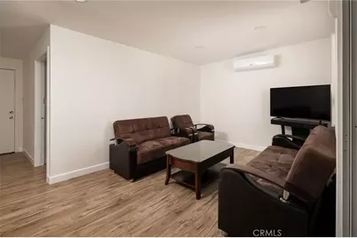 18813 Cantlay St, Reseda, CA 91335 - Photo 21