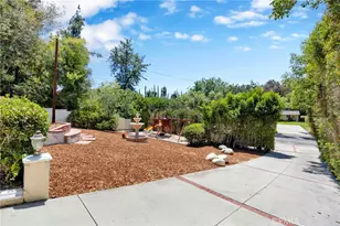 22309 Dolorosa, Los Angeles, CA 91367 - Photo 47