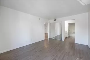 5500 Owensmouth, Woodland Hills, CA 91367 - Photo 11