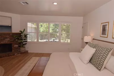 16839 Weddington Street, Encino, CA 91436 - Photo 25