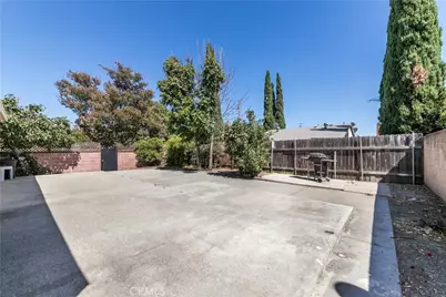 13200 13202 Wentworth Street, Arleta, CA 91331 - Photo 29