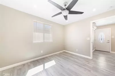 13200 13202 Wentworth Street, Arleta, CA 91331 - Photo 21