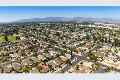 13200 13202 Wentworth Street, Arleta, CA 91331 - Photo 41