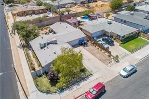 1352 Kelly Dr, Barstow, CA 92311 - Photo 3