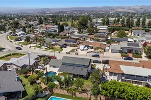 1394 Parkhurst, Simi Valley, CA 93065 - Photo 5