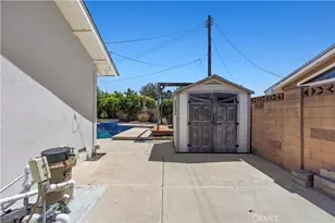 1394 Parkhurst, Simi Valley, CA 93065 - Photo 15