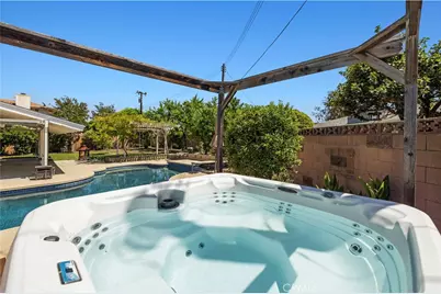 1394 Parkhurst, Simi Valley, CA 93065 - Photo 21
