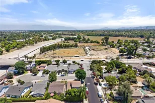 6301 Yarmouth Ave, Encino, CA 91316 - Photo 43