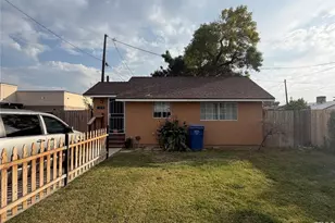 121 Roberts, Bakersfield, CA 93308 - Photo 1