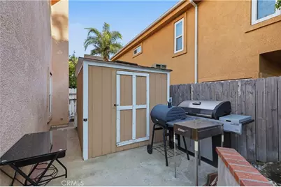 13638 Dronfield Avenue, Sylmar, CA 91342 - Photo 37