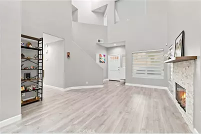 13638 Dronfield Avenue, Sylmar, CA 91342 - Photo 7