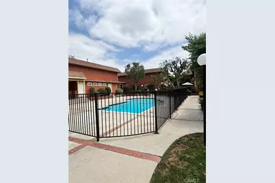14265 Terrabella  St  48, Panorama City, CA 91402 - Photo 21
