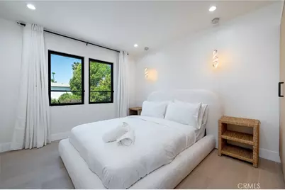 13562 Addison Street, Sherman Oaks, CA 91423 - Photo 29