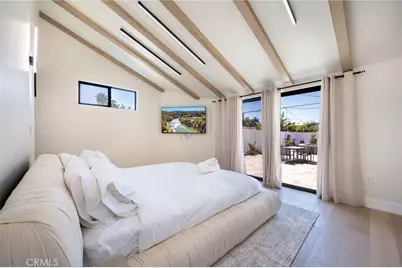 13562 Addison Street, Sherman Oaks, CA 91423 - Photo 21