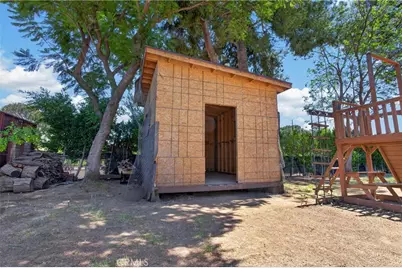 7700 Wilbur, Reseda, CA 91335 - Photo 37