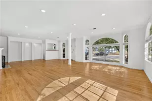 18600 Gilmore St, Reseda, CA 91335 - Photo 11