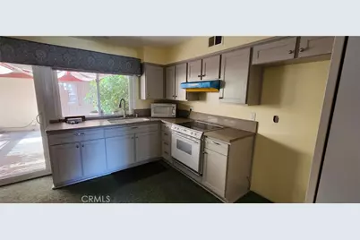 4042 Orange Avenue, Cypress, CA 90630 - Photo 11
