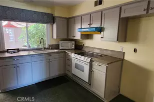 4042 Orange Ave, Cypress, CA 90630 - Photo 11