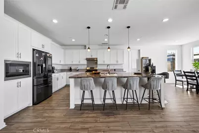 18148 Hedgerow, Canyon Country, CA 91350 - Photo 9