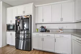 18148 Hedgerow, Canyon Country, CA 91350 - Photo 13