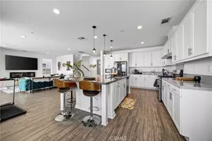 18148 Hedgerow, Canyon Country, CA 91350 - Photo 11