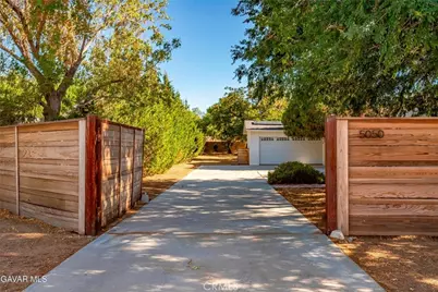 5050 W Avenue L, Lancaster, CA 93536 - Photo 33