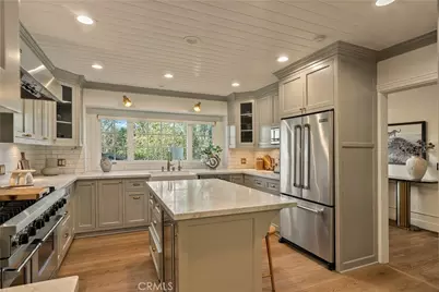 13308 Valley Vista Boulevard, Sherman Oaks, CA 91423 - Photo 9