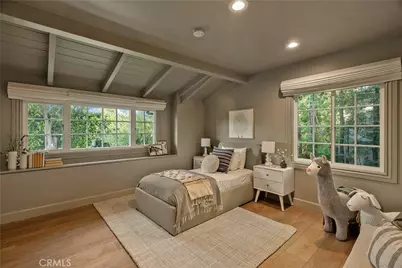 13308 Valley Vista Boulevard, Sherman Oaks, CA 91423 - Photo 21
