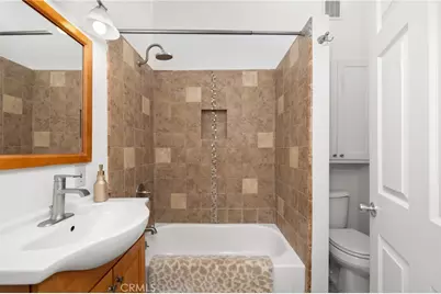 4018 Redwood Avenue #A, Los Angeles, CA 90066 - Photo 17