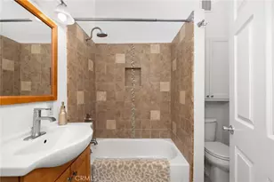 4018 Redwood Ave, Los Angeles, CA 90066 - Photo 17