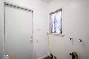 730 Oregon, Bakersfield, CA 93305 - Photo 9