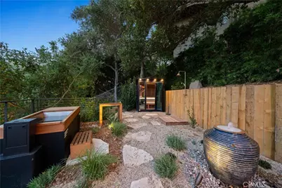 3636 Camino De La Cumbre, Sherman Oaks, CA 91423 - Photo 3