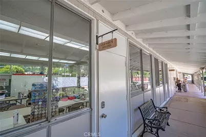 19545 Brendle, Newhall, CA 91321 - Photo 39