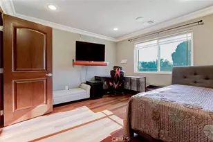 10610 Oak Tree, Sunland, CA 91040 - Photo 21