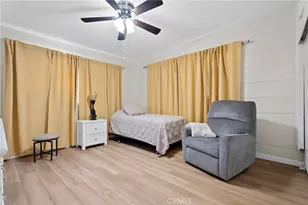10550 Tamarack Ave, Los Angeles, CA 91331 - Photo 13