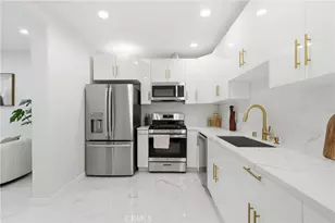 10012 Plainview Ave, Tujunga, CA 91042 - Photo 9