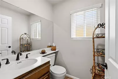 7923 Casaba, Winnetka, CA 91306 - Photo 13