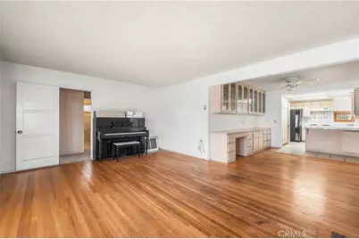 3920 Buckingham Road, Los Angeles, CA 90008 - Photo 3