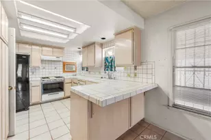 3920 Buckingham Rd, Los Angeles, CA 90008 - Photo 5