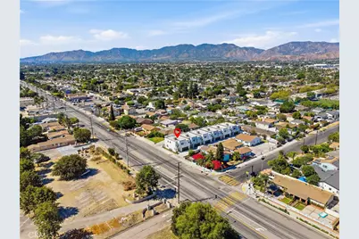 13369 W Cellest Parkway, Pacoima, CA 91331 - Photo 45