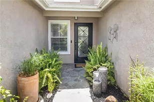 27972 Bridlewood, Castaic, CA 91384 - Photo 3