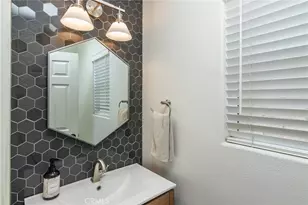 27972 Bridlewood, Castaic, CA 91384 - Photo 21