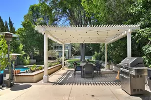 4237 Ellenita, Tarzana, CA 91356 - Photo 27