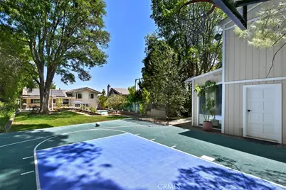 4237 Ellenita, Tarzana, CA 91356 - Photo 33