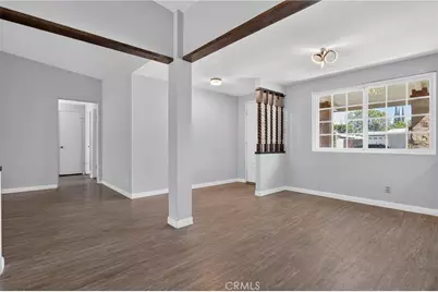 19448 Blythe, Reseda, CA 91335 - Photo 7